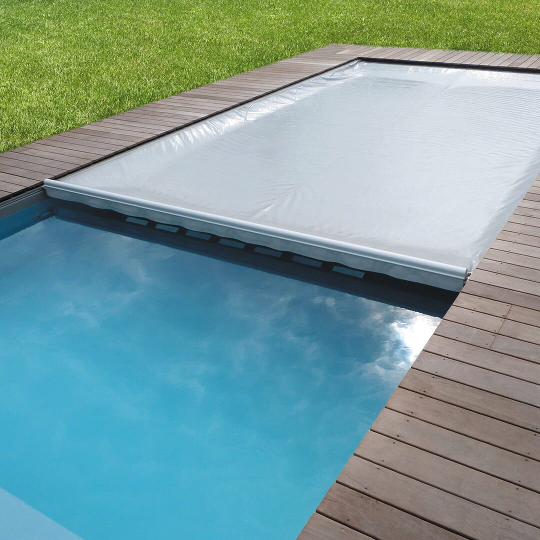 ultima poolskydd